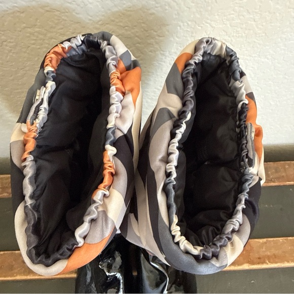 Coach Optic Art Charm Signature Logo Puffer Winter Boots Women’s Sz 9 - Picture 13 of 13